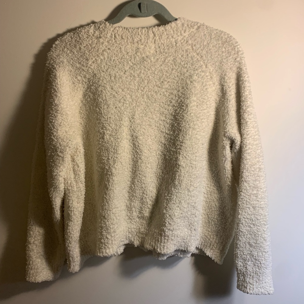 Fuzzy Oversized Cardigan - Picture 4 of 4